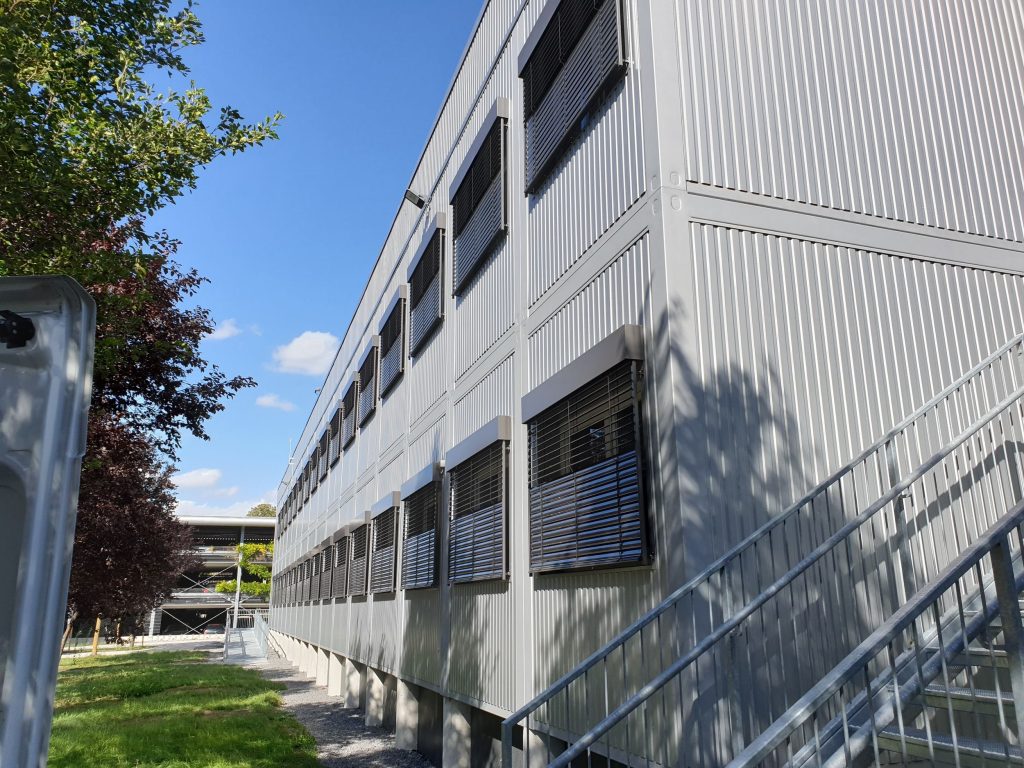 Aufnahme der Interimsschule Öhringen von außen