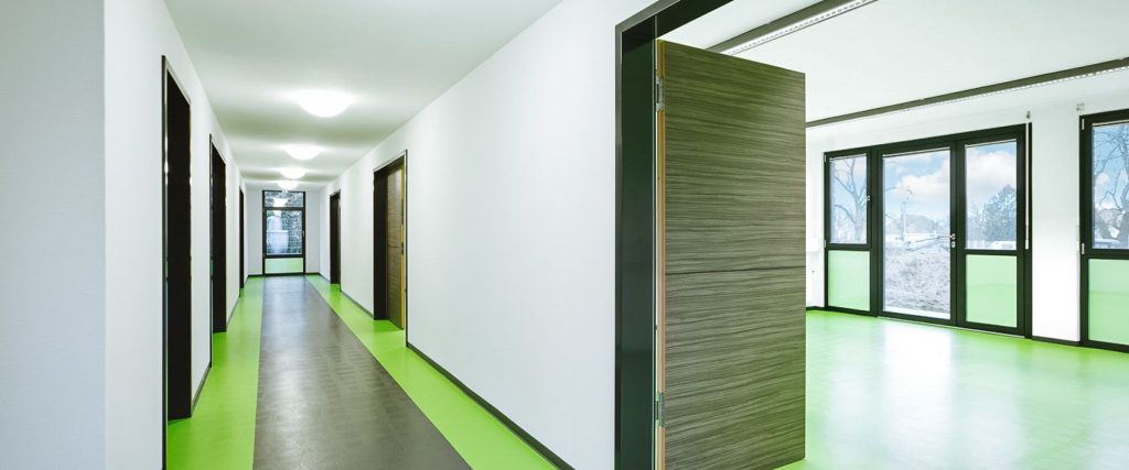 Aufnahme eines Büro- & Verwaltungscontainers von innen