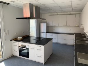 Aufnahme des Jugendhausneubaus in Erlangen von innen