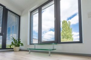Aufnahme des Innenbereich eines Containergebäudes in der Holzsystem-Bauweise
