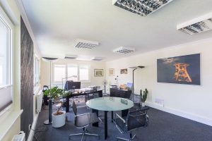 Aufnahme einer Räumlichkeit eines Büro- / Verwaltungscontainers von innen
