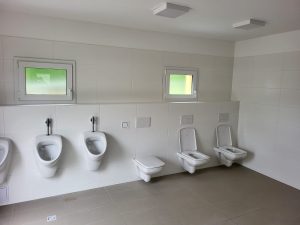 Aufnahme des Sanitärcontainers in Thalheim von innen