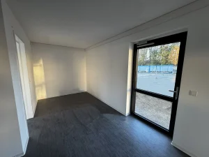 Innenansicht des Pförtner-Containergebäudes